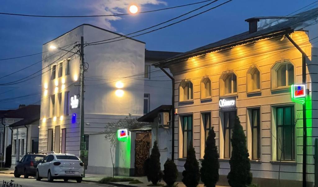 Hotel Sinner's Shelby Corabia Exterior foto